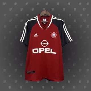 BAYERN MUNICH 01-02